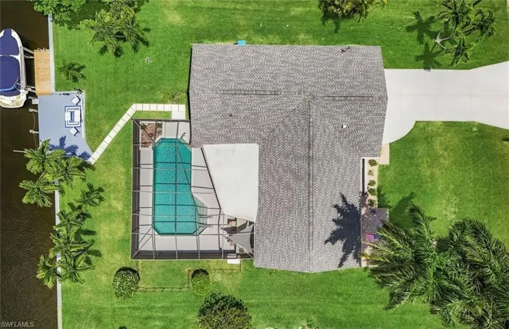 2107 Se 25th Ter, Cape Coral, Florida 33904