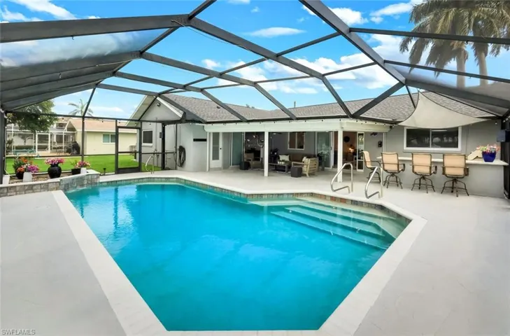2107 Se 25th Ter, Cape Coral, Florida 33904