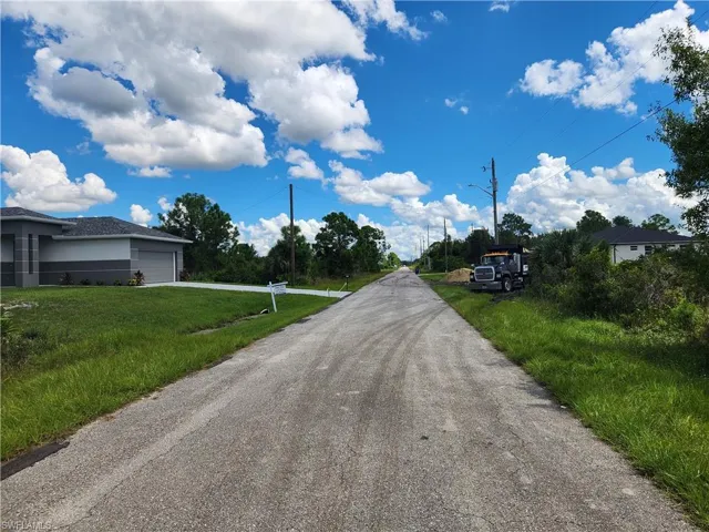Easterly Street View