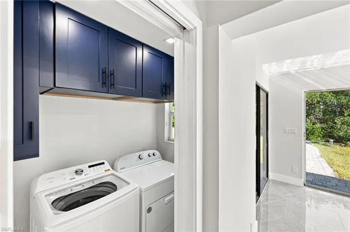 47 River Ct, Naples, Florida 34110