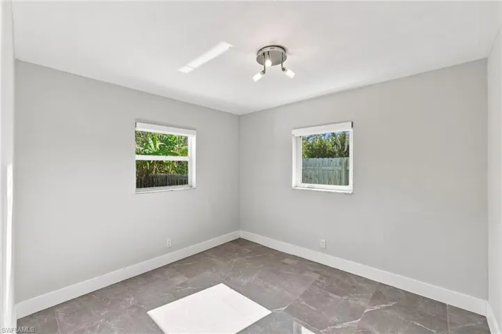 47 River Ct, Naples, Florida 34110