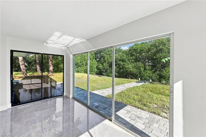 47 River Ct, Naples, Florida 34110