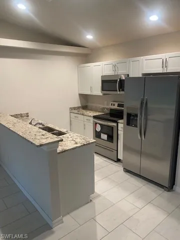 610 Se 13th St, Cape Coral, Florida 33990