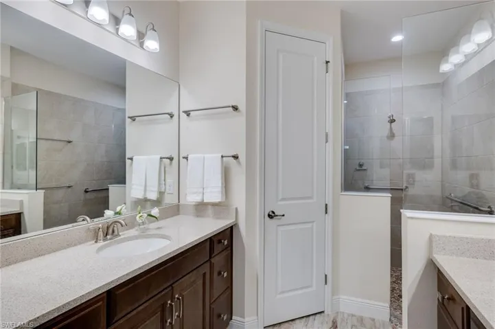 Primary Bath-dual vanities