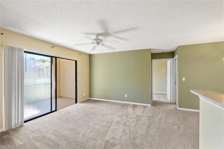2226 Arbour Walk CIR # 1914, NAPLES FL 34109