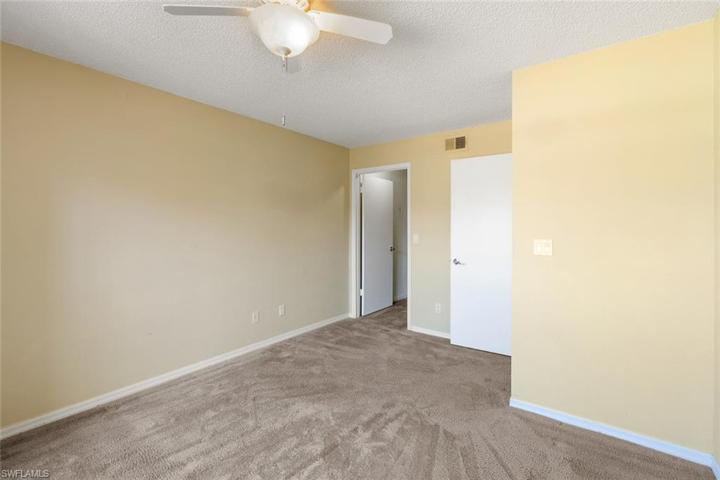 2226 Arbour Walk CIR # 1914, NAPLES FL 34109
