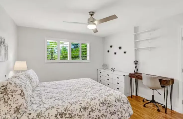 170 Turtle Lake Ct 309, Naples, Florida 34105