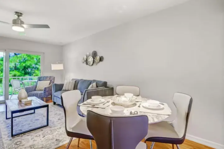 170 Turtle Lake Ct 309, Naples, Florida 34105