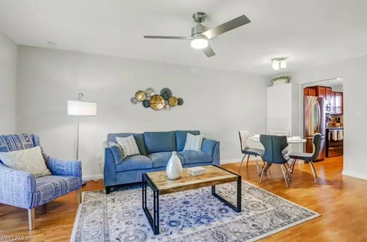 170 Turtle Lake Ct 309, Naples, Florida 34105