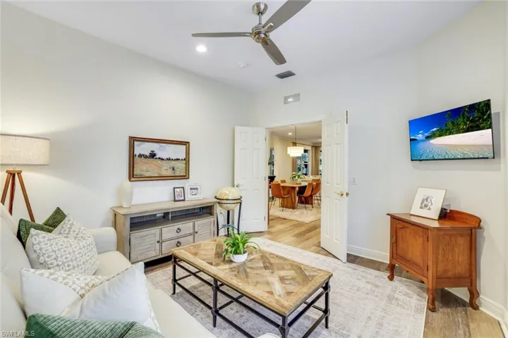 4956 Shaker Heights Ct 101, Naples, Florida 34112