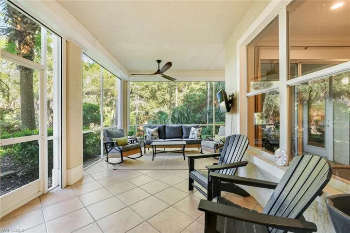 4956 Shaker Heights Ct 101, Naples, Florida 34112
