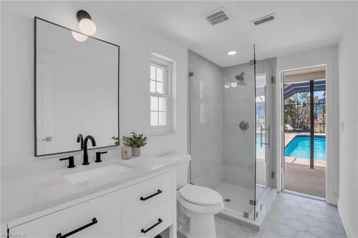 Cabana bath