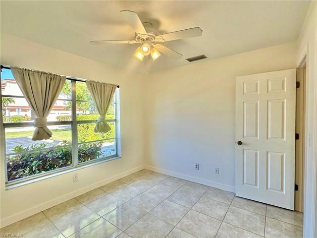 4611 SE 5th  PL, Cape Coral, FL 33904