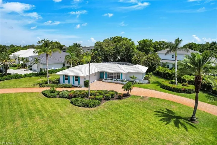 740 Park Shore Dr, Naples, Florida 34103