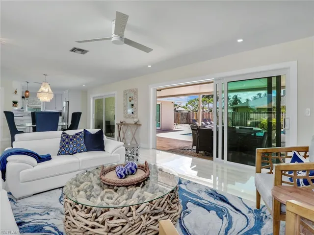 Living room with ceiling fan