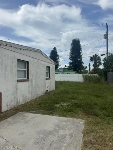 31 Andora St, Lehigh Acres, Florida 33936
