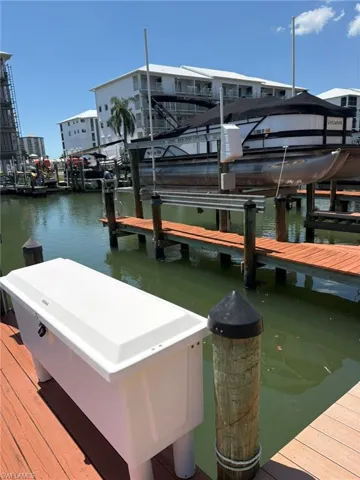 DOCK 25 – 4481 BAY BEACH    , Fort Myers Beach, FL 33931
