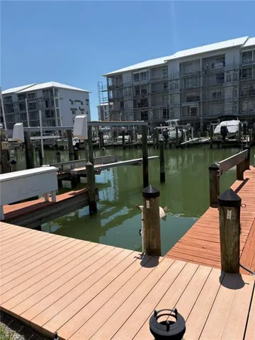 DOCK 25 – 4481 BAY BEACH    , Fort Myers Beach, FL 33931