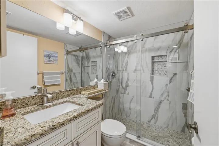 14750 Eagle Ridge Dr 216, Fort Myers, Florida 33912