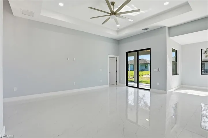431 Palmyra Ave, Lehigh Acres, Florida 33974