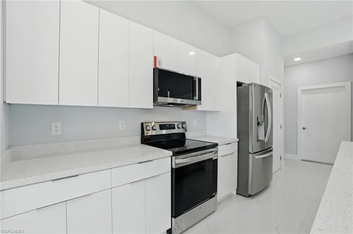 431 Palmyra Ave, Lehigh Acres, Florida 33974