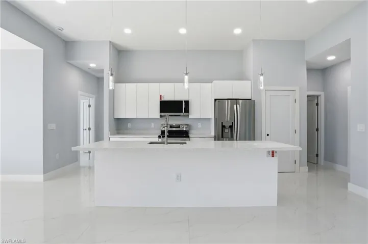 431 Palmyra Ave, Lehigh Acres, Florida 33974