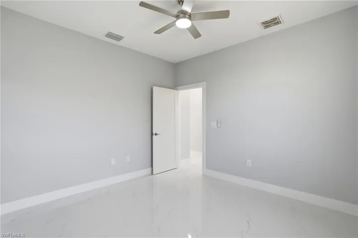 431 Palmyra Ave, Lehigh Acres, Florida 33974