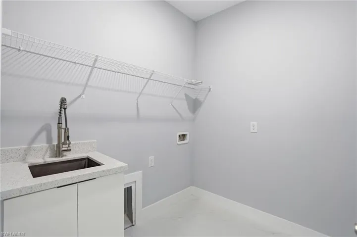 431 Palmyra Ave, Lehigh Acres, Florida 33974