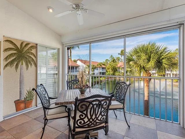 2150  HAWKSRIDGE  DR, Naples, FL 34105