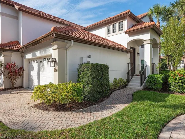 2150  HAWKSRIDGE  DR, Naples, FL 34105