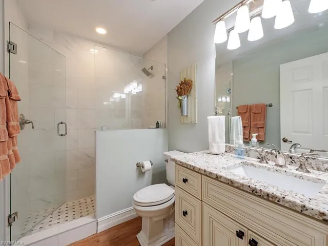 2150  HAWKSRIDGE  DR, Naples, FL 34105