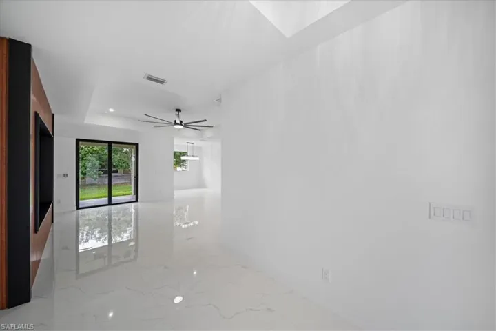 1400 NE 18th  AVE, Cape Coral, FL 33909