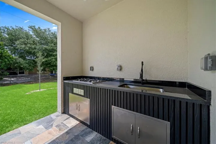 1400 NE 18th  AVE, Cape Coral, FL 33909