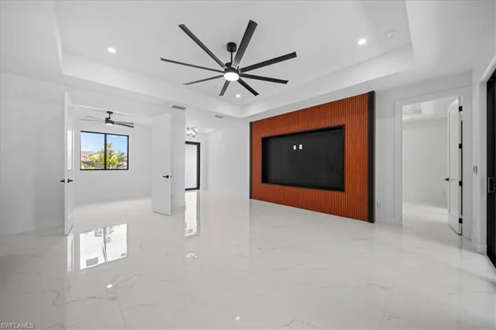 1400 NE 18th  AVE, Cape Coral, FL 33909