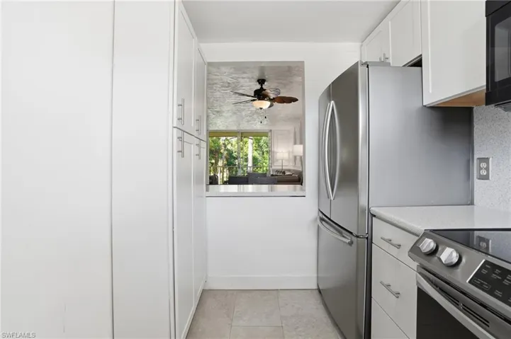 499  Forest Lakes  BLVD, Naples, FL 34105
