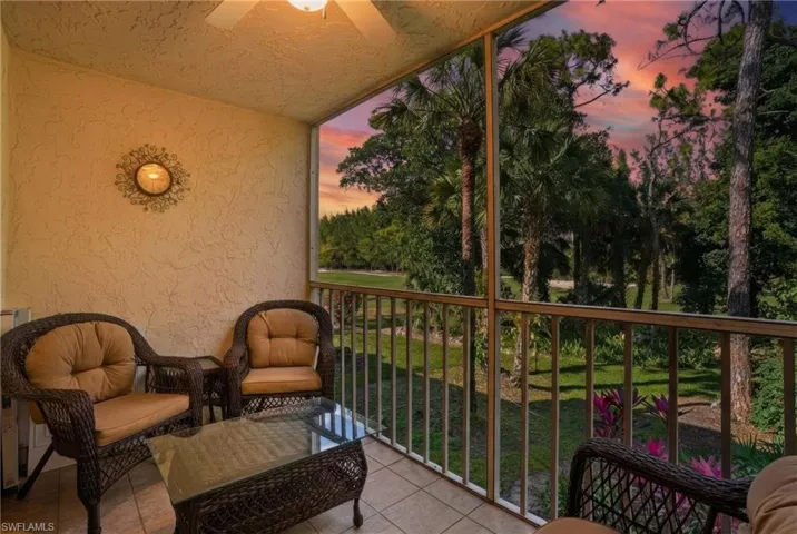 499  Forest Lakes  BLVD, Naples, FL 34105