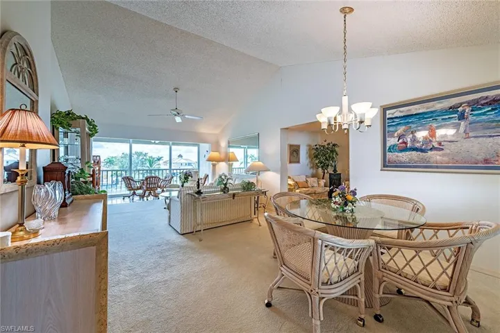 10684 Gulf Shore Dr B-305, Naples, Florida 34108