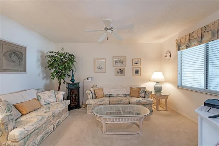 10684 Gulf Shore Dr B-305, Naples, Florida 34108