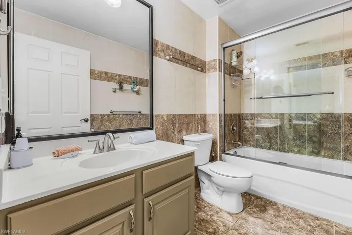 12505 Mcgregor Blvd 107, Fort Myers, Florida 33919