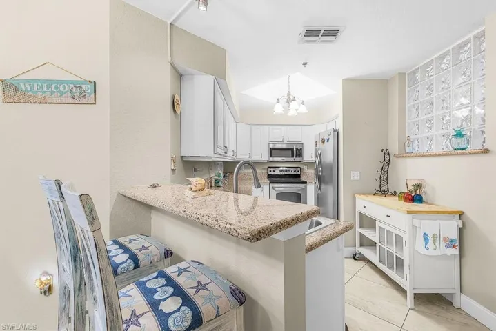 12505 Mcgregor Blvd 107, Fort Myers, Florida 33919