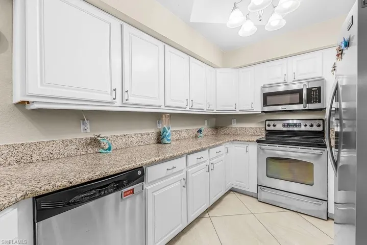 12505 Mcgregor Blvd 107, Fort Myers, Florida 33919