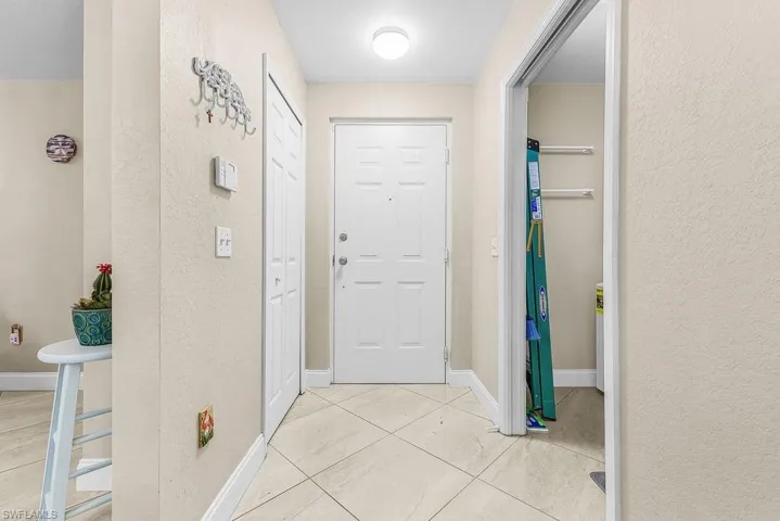 12505 Mcgregor Blvd 107, Fort Myers, Florida 33919