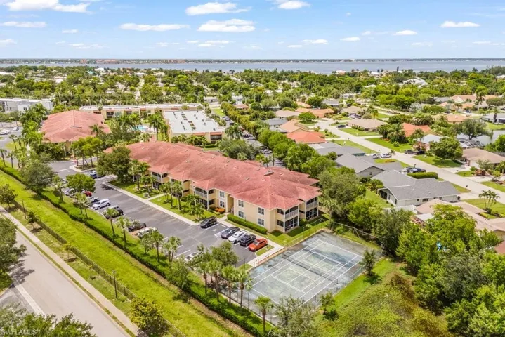 12505 Mcgregor Blvd 107, Fort Myers, Florida 33919
