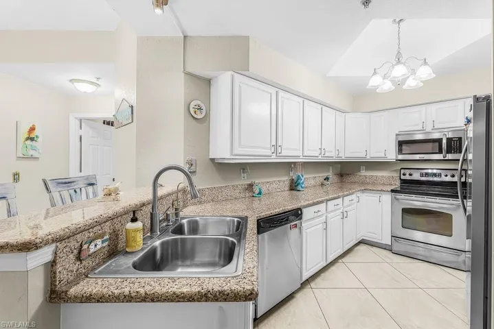 12505 Mcgregor Blvd 107, Fort Myers, Florida 33919