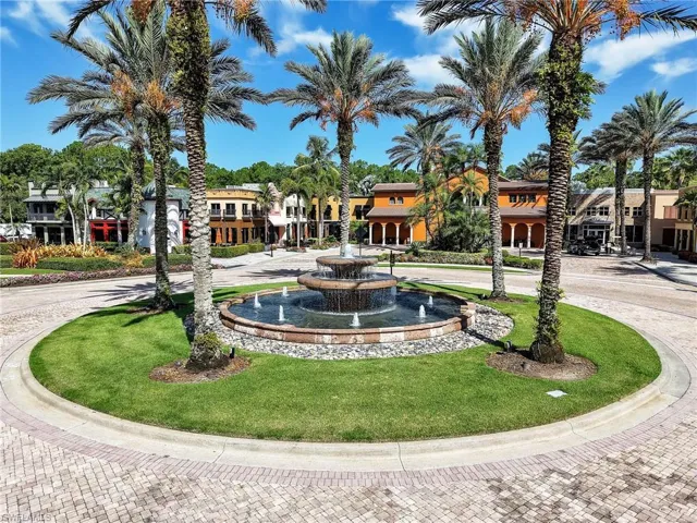 9012 Alturas St 2601, Naples, Florida 34113