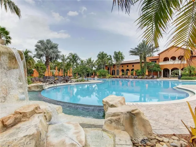 9012 Alturas St 2601, Naples, Florida 34113