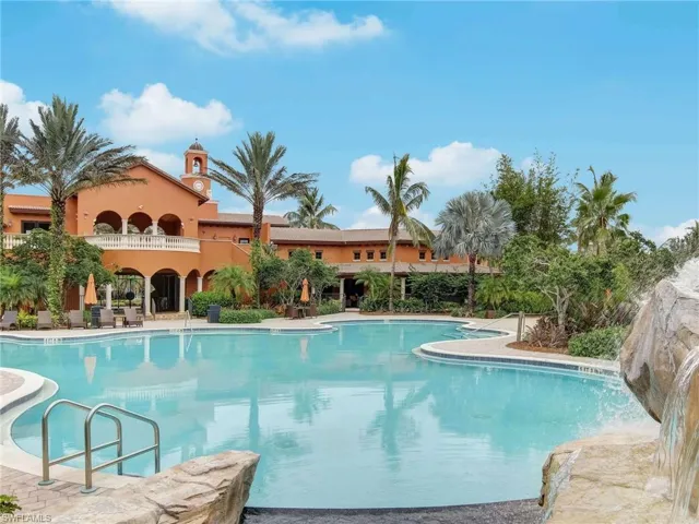 9012 Alturas St 2601, Naples, Florida 34113