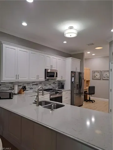 8525  Brittania  DR, Fort Myers, FL 33912