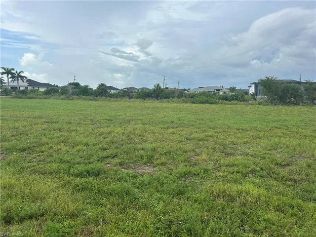 1630 Nw 36th Ave, Cape Coral, Florida 33993