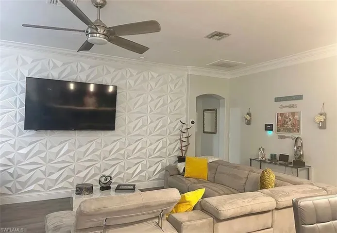 221 Nw 3rd Pl, Cape Coral, Florida 33993